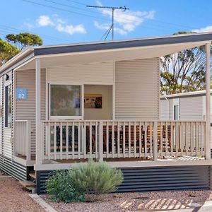 Deluxe Two-Bedroom Cabin